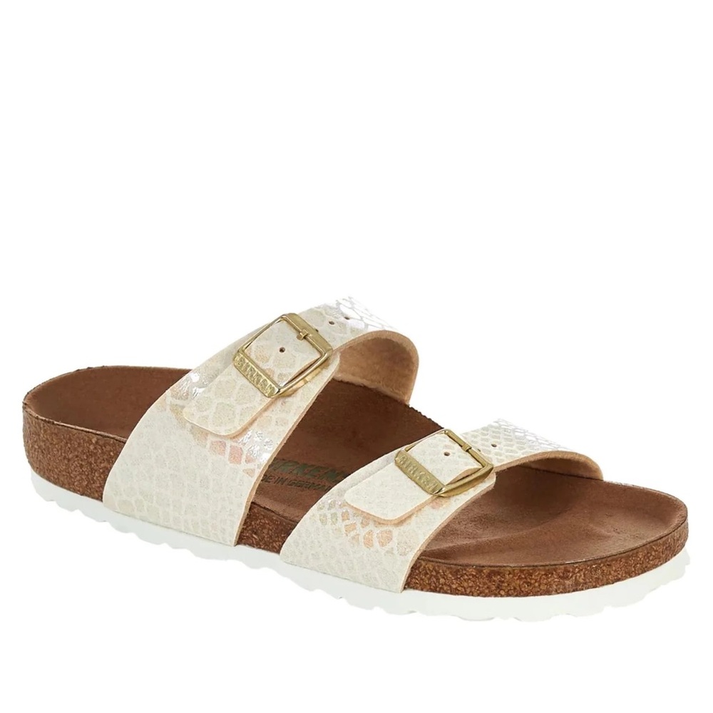 Birkenstock Sydney in Shiny Snake Cream🤩